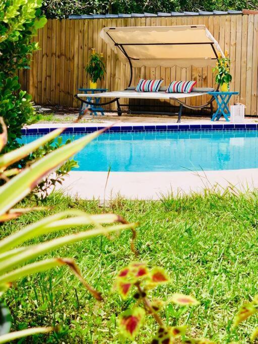 Paradise Hideaway Entire Guest Home Near Beach Clearwater Luaran gambar